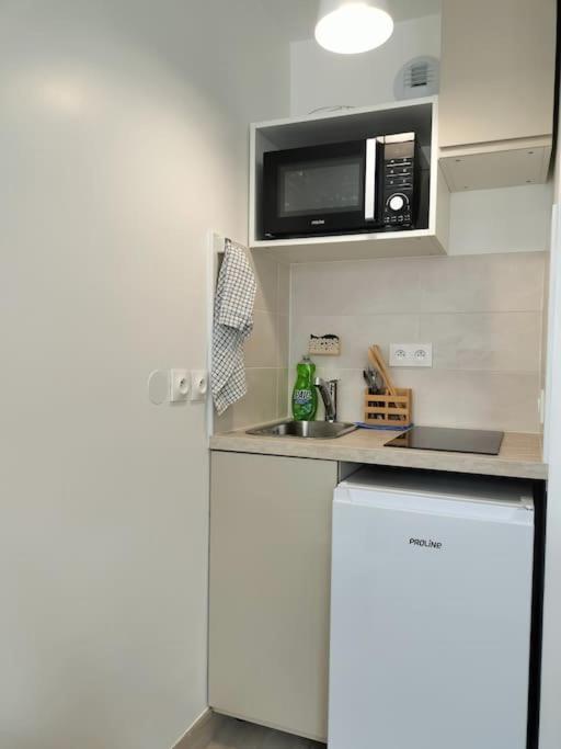 Studio Paris Sud A Cote Du Metro Daire Villejuif Dış mekan fotoğraf