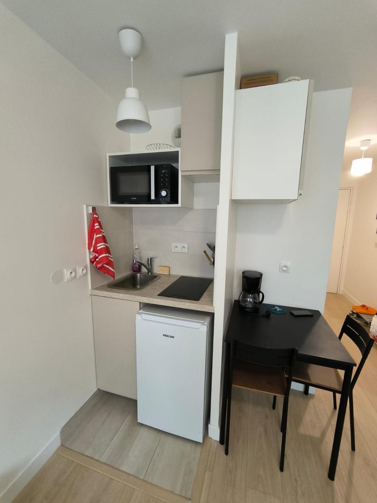 Studio Paris Sud A Cote Du Metro Daire Villejuif Dış mekan fotoğraf