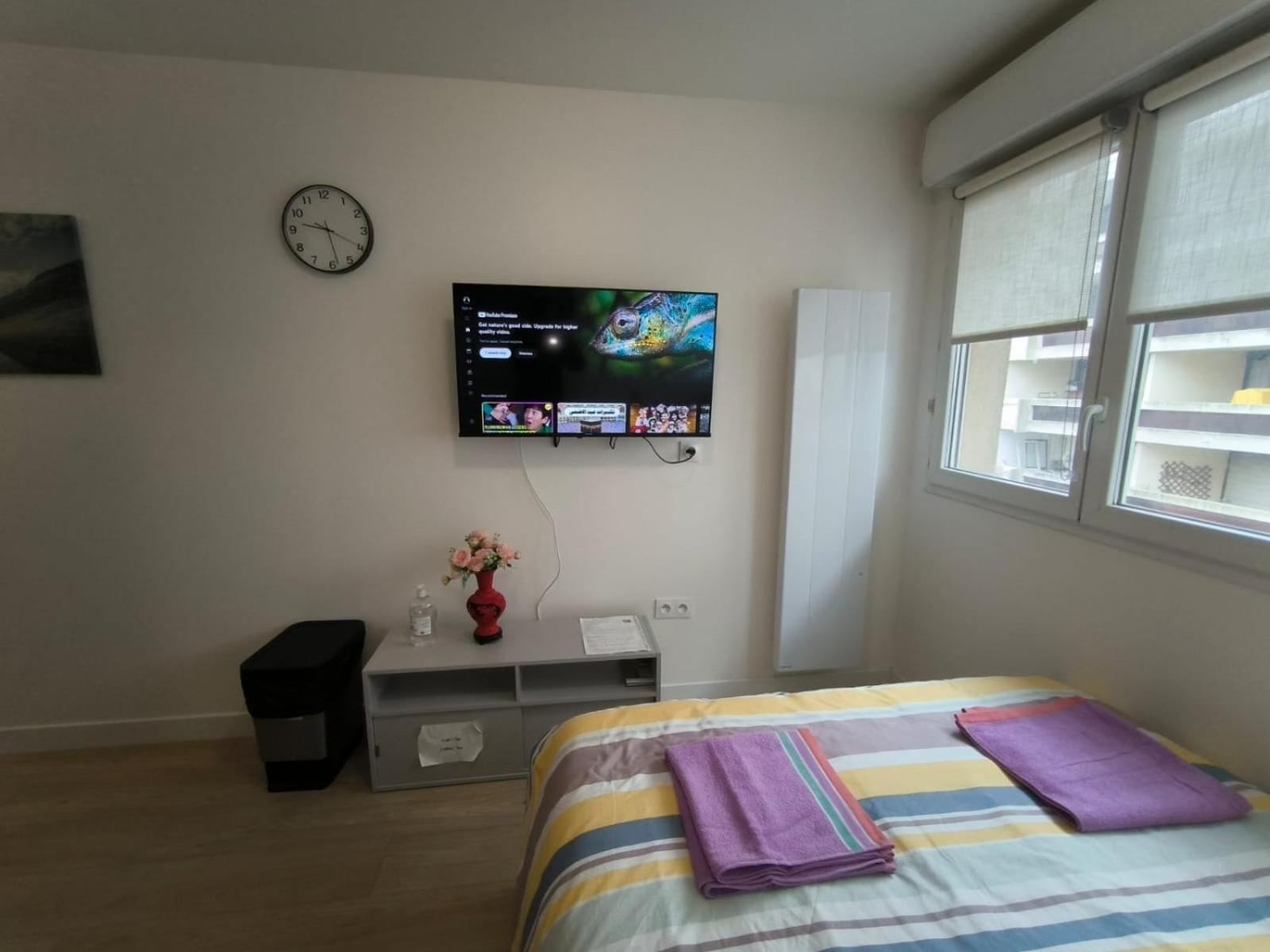 Studio Paris Sud A Cote Du Metro Daire Villejuif Dış mekan fotoğraf